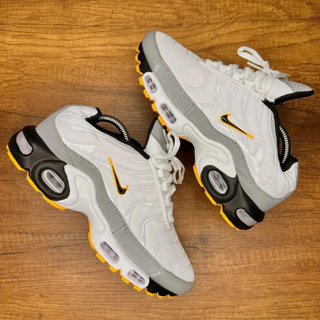 Gray helmet for bikers