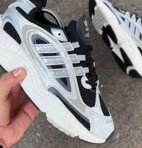 Tenis zapatillas adidas ozmillen