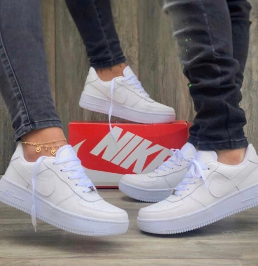 ZAPATILLAS TENIS NIKE FOR ONE COLEGIAL